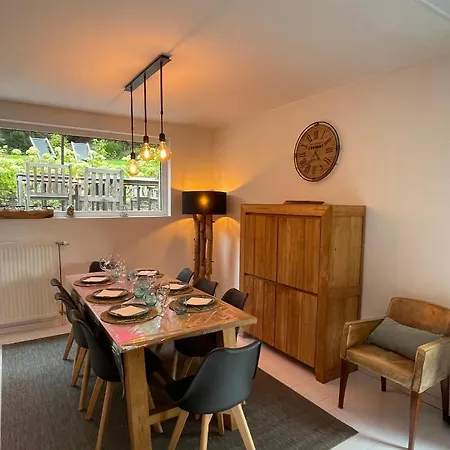 Grande Maison Cozy, Sud, 15 Min Francorchamps Holiday home Theux